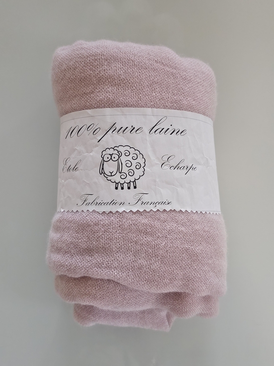 Accessories - 100% Pure Laine Soft Pink Wool Scarf New